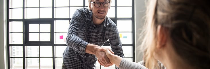 Transformando el Mercado Laboral Colombiano con Profesionales Independientes